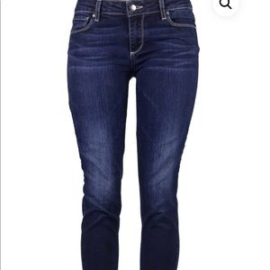 Paige women’s jeans. Like new!!